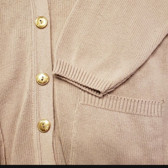 NWT CARDIGAN - Picture 2 of 4